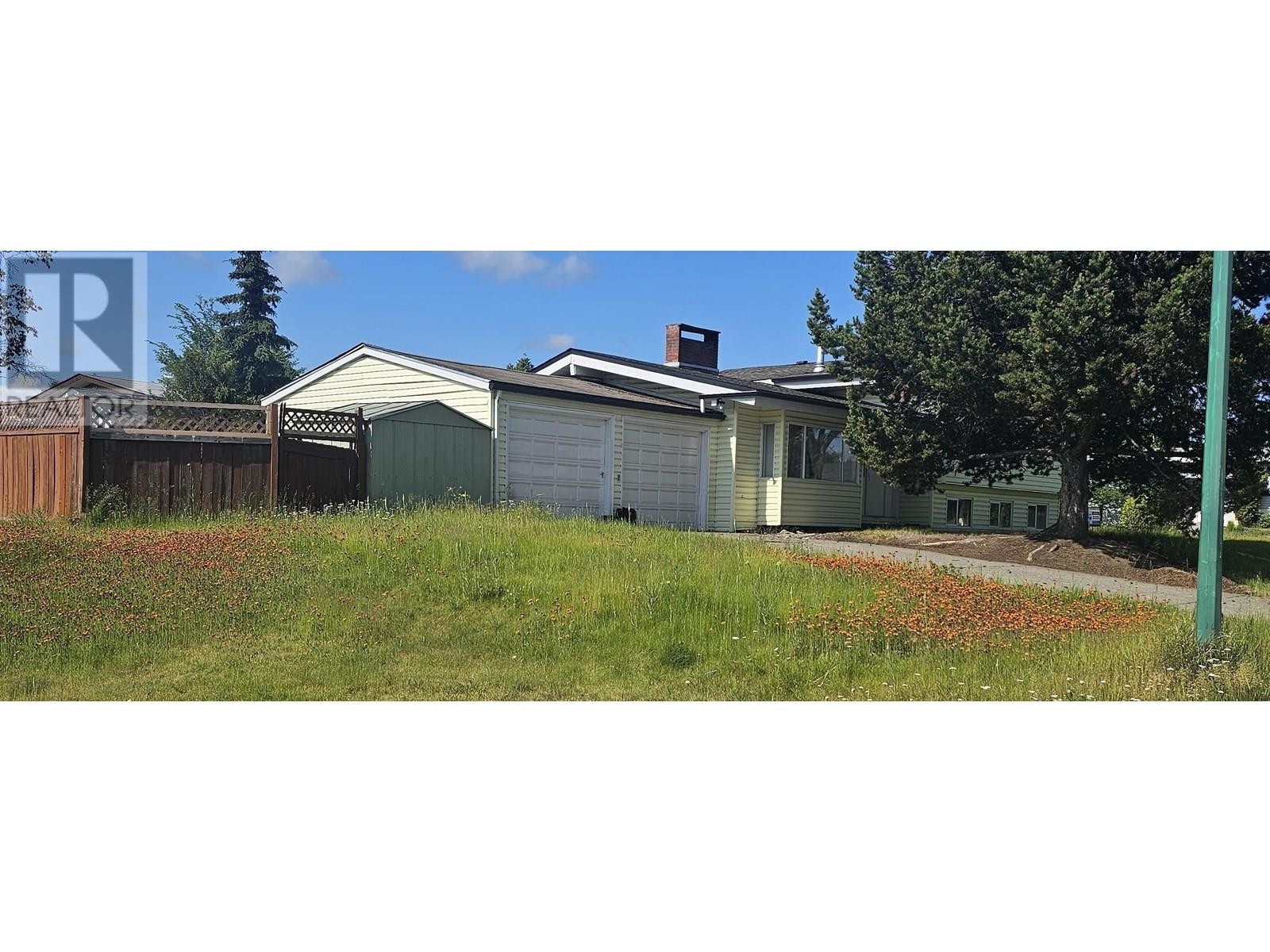 












1207 GARVIN STREET

,
Prince George,




British Columbia
V2M3Y9

