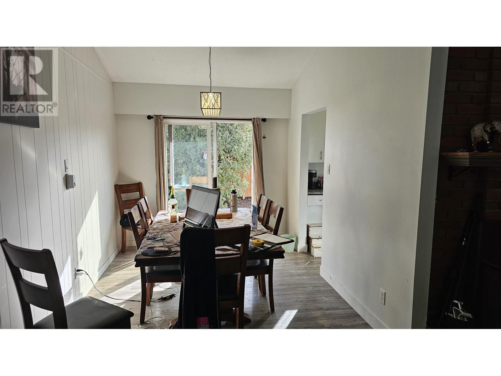 












1207 GARVIN STREET

,
Prince George,




British Columbia
V2M3Y9

