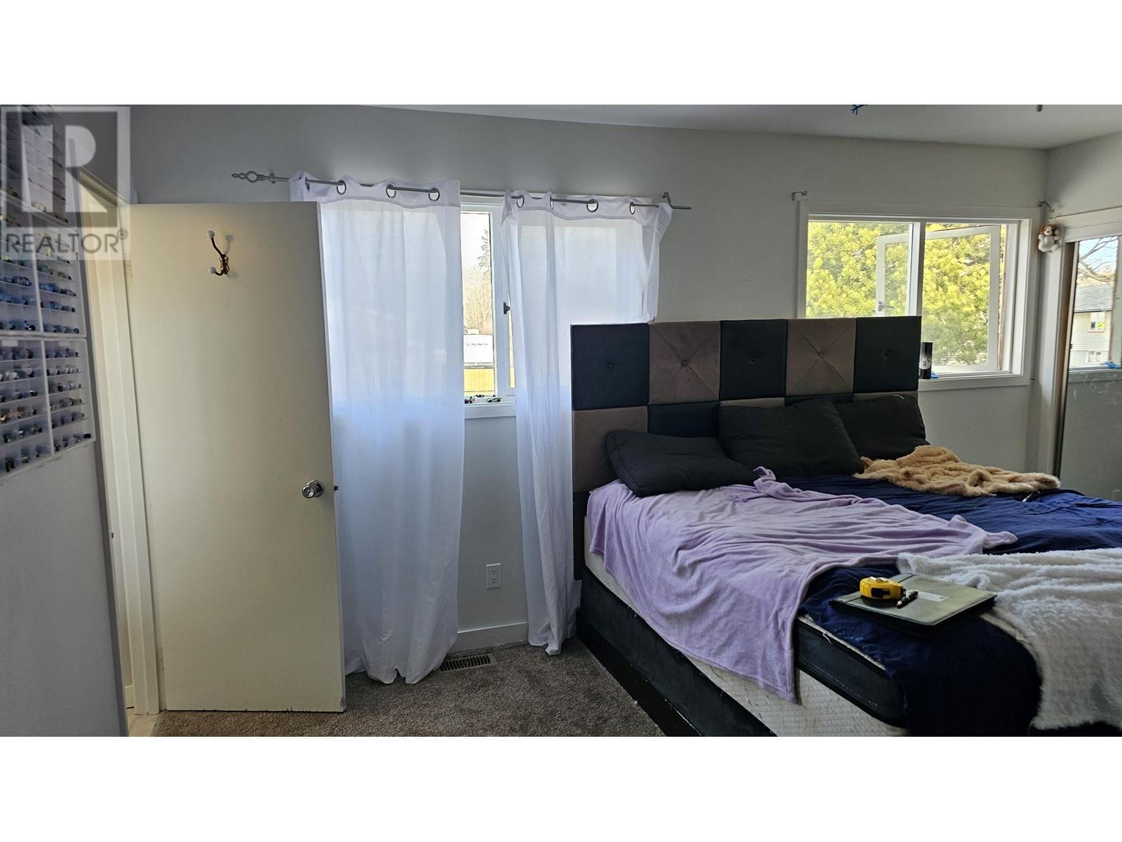 












1207 GARVIN STREET

,
Prince George,




British Columbia
V2M3Y9

