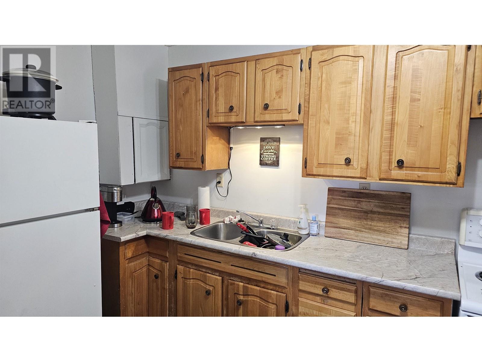 












1207 GARVIN STREET

,
Prince George,




British Columbia
V2M3Y9

