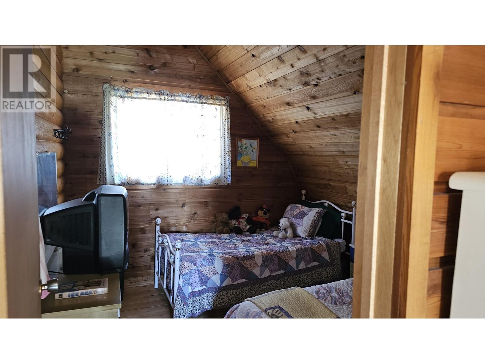 












10630 NORMAN LAKE ROAD

,
Prince George,







British Columbia
V2N6P4

