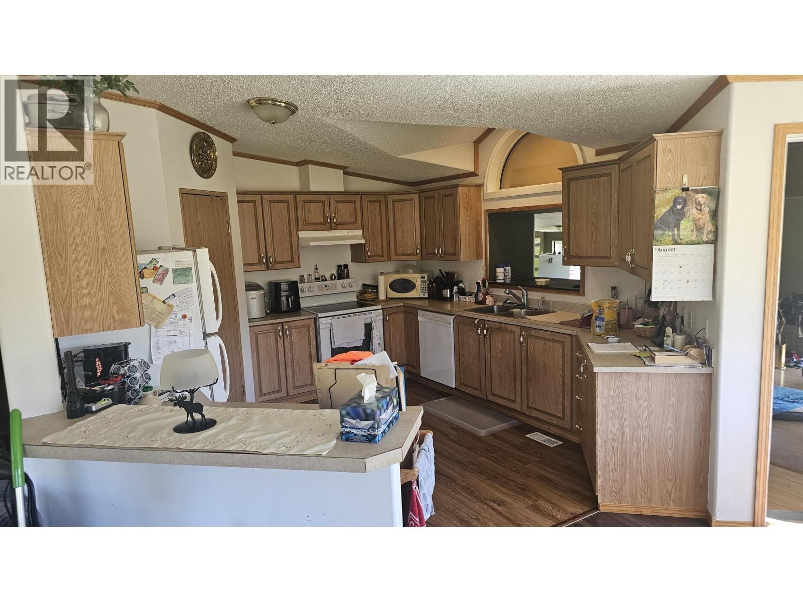 












10780 HORSESHOE DRIVE

,
Prince George,




British Columbia
V2N5W8


