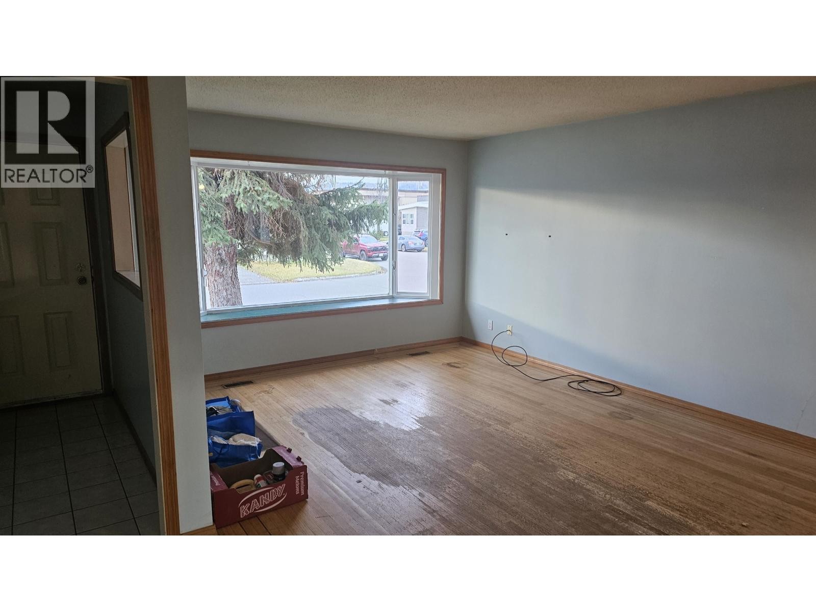 












3962 4TH AVENUE

,
Prince George,




British Columbia
V1M1J4

