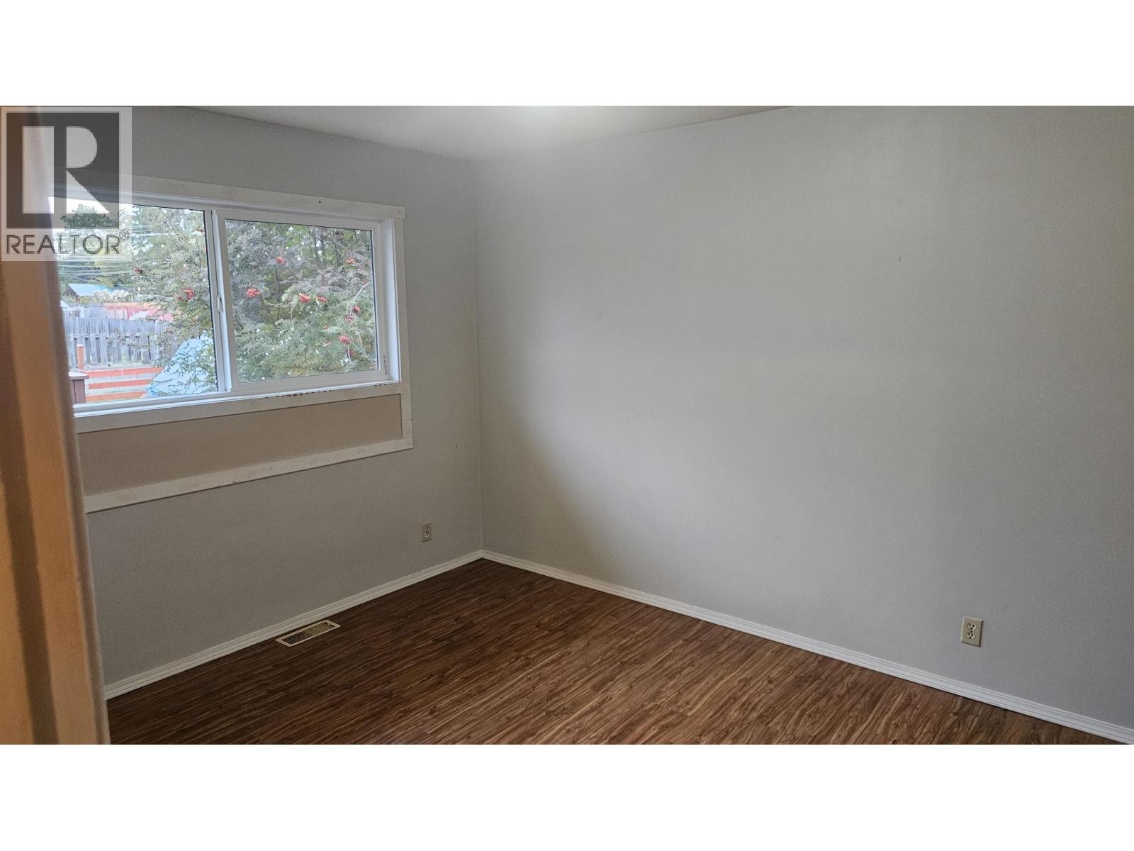 












3962 4TH AVENUE

,
Prince George,




British Columbia
V1M1J4

