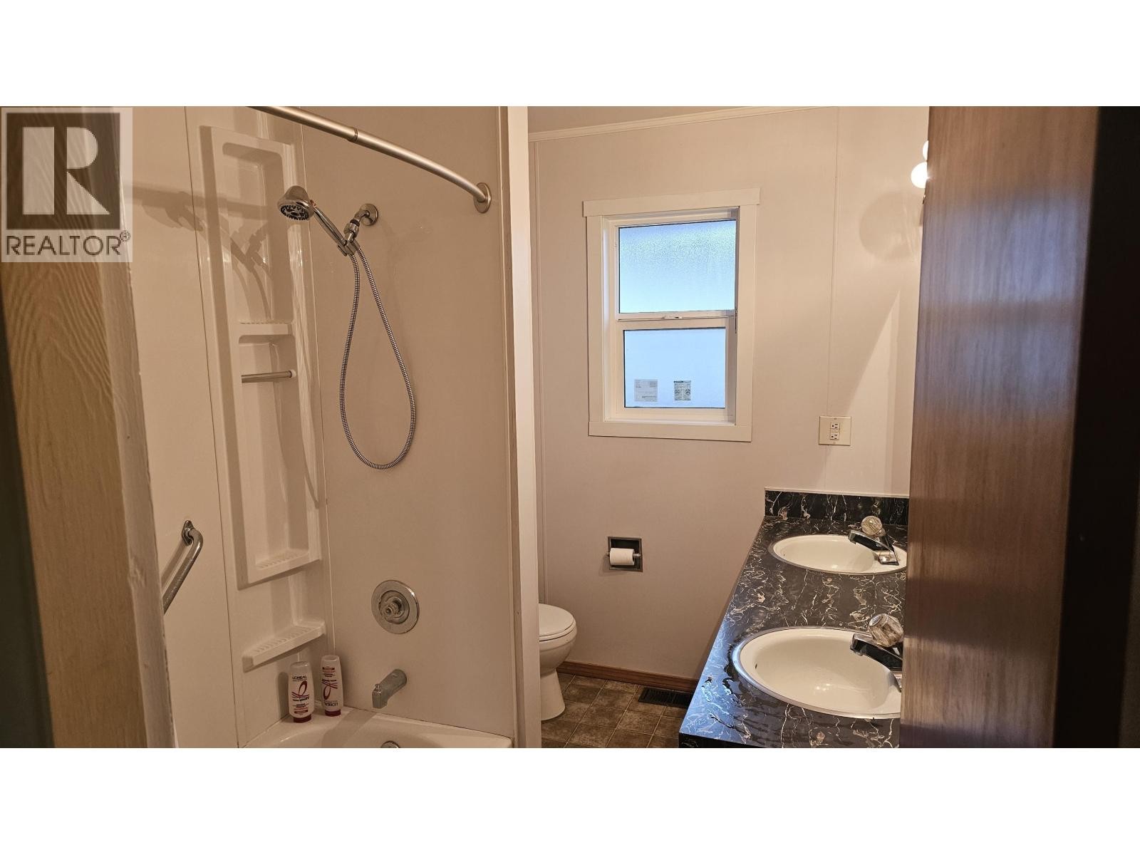 












3962 4TH AVENUE

,
Prince George,




British Columbia
V1M1J4

