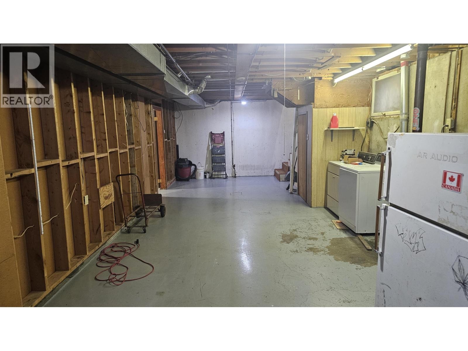 












3962 4TH AVENUE

,
Prince George,




British Columbia
V1M1J4

