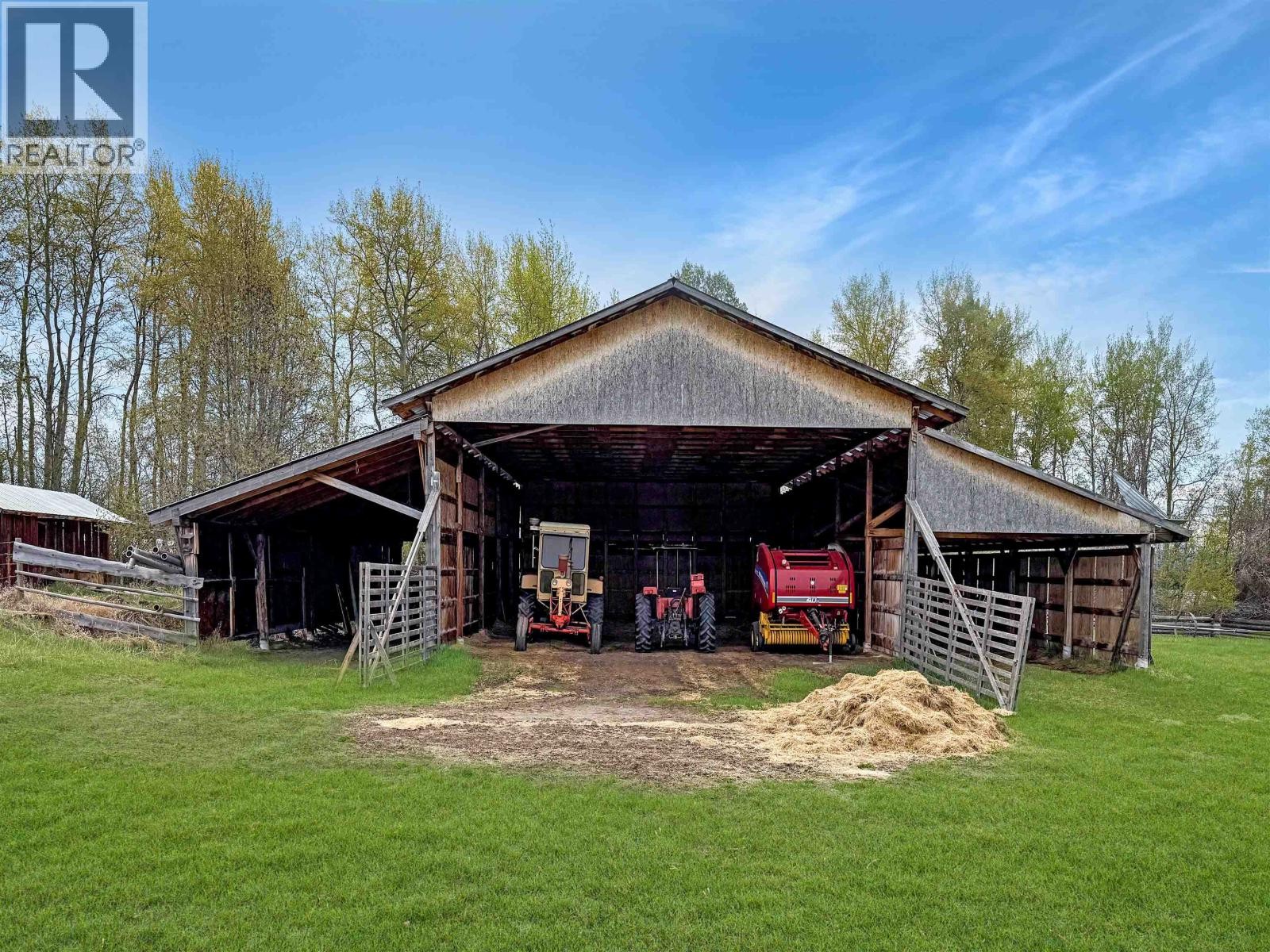 












4899 MCGHEE ROAD

,
Williams Lake,




British Columbia
V0L1V0

