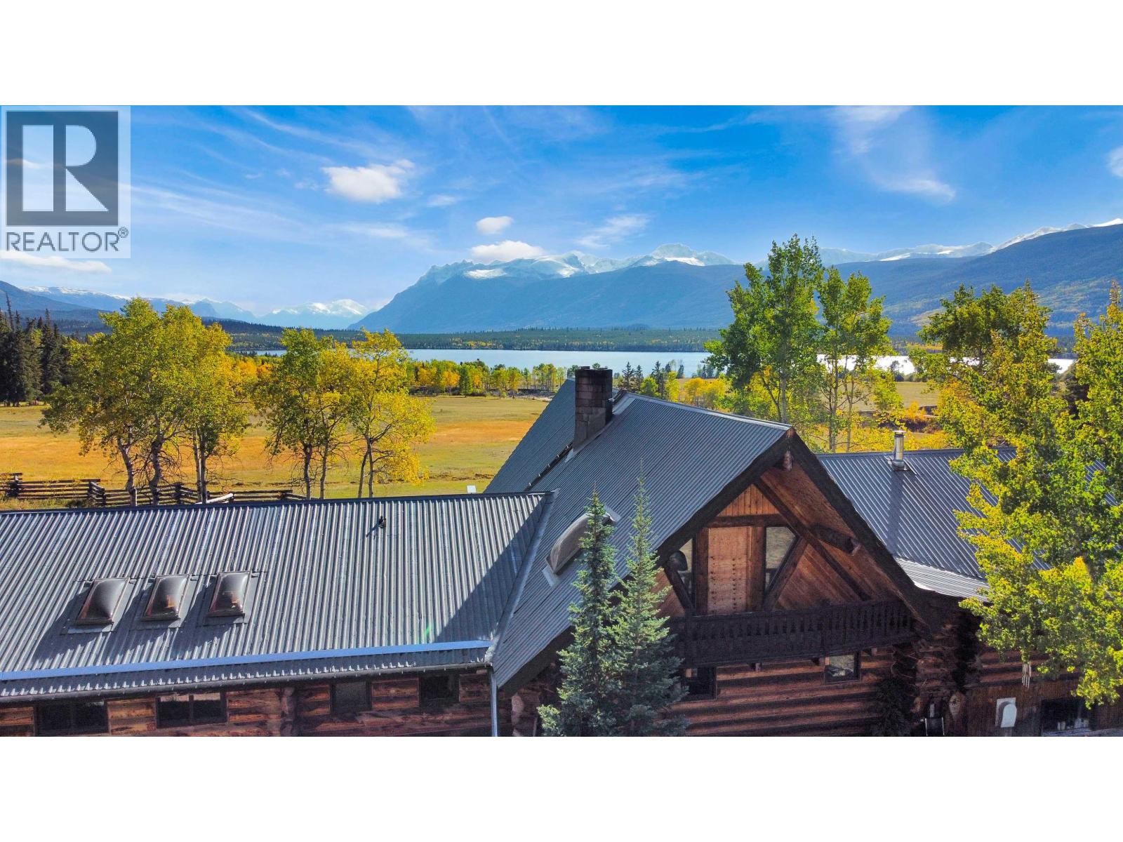












4899 MCGHEE ROAD

,
Williams Lake,




British Columbia
V0L1V0

