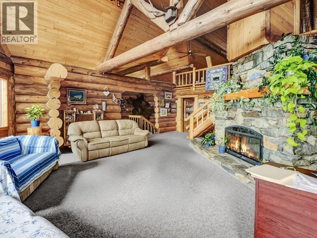 












4899 MCGHEE ROAD

,
Williams Lake,




British Columbia
V0L1V0

