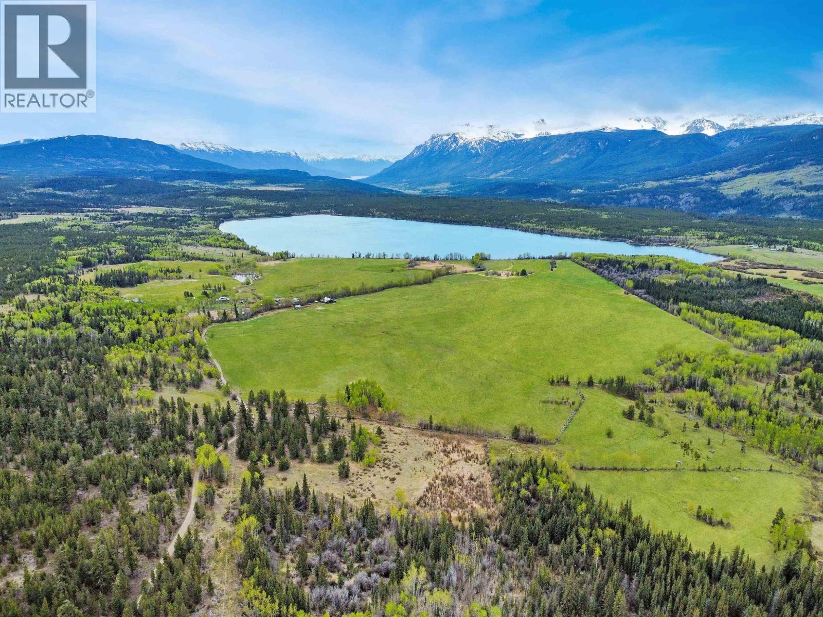 












4899 MCGHEE ROAD

,
Williams Lake,




British Columbia
V0L1V0

