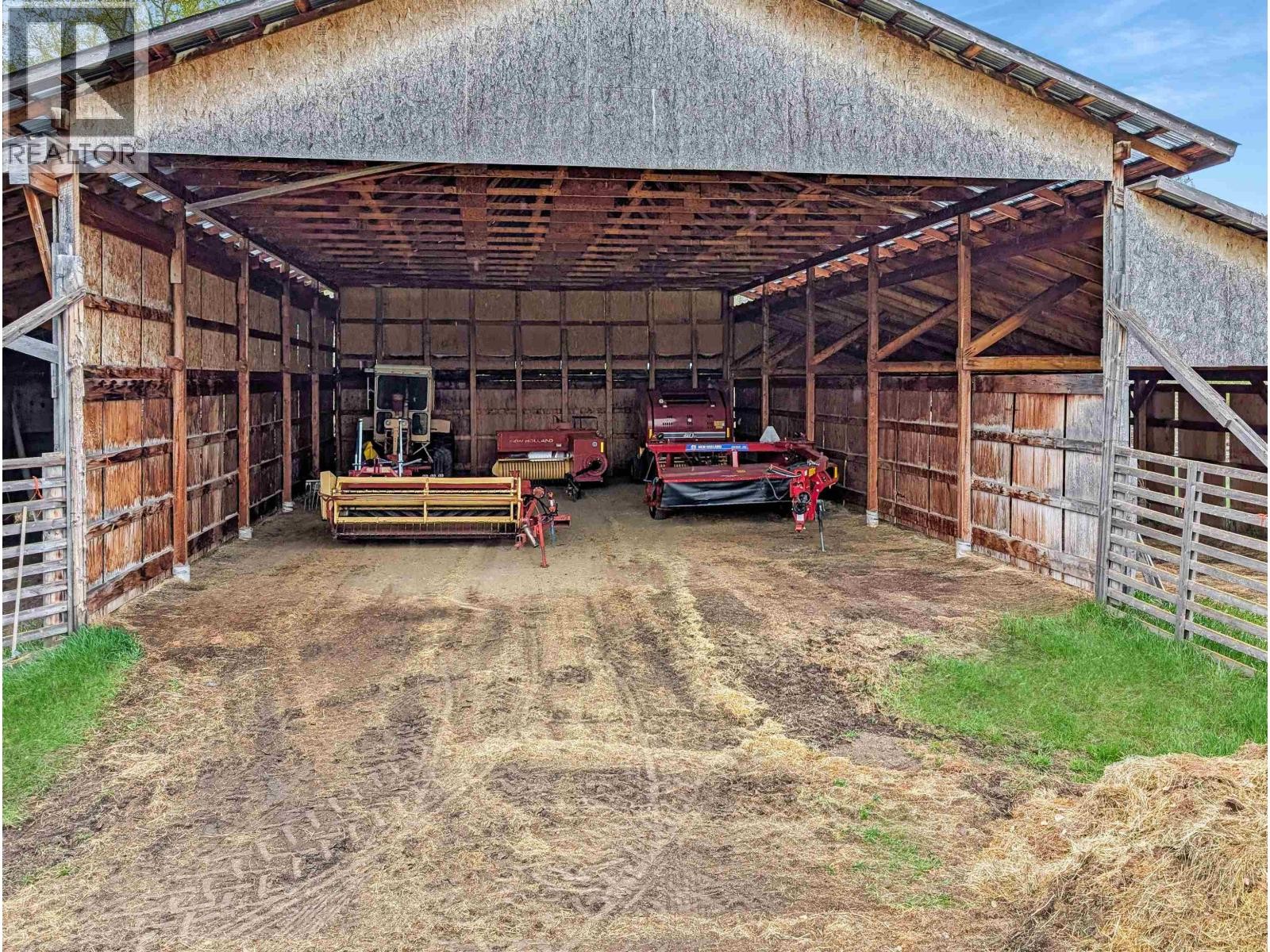 












4899 MCGHEE ROAD

,
Williams Lake,




British Columbia
V0L1V0

