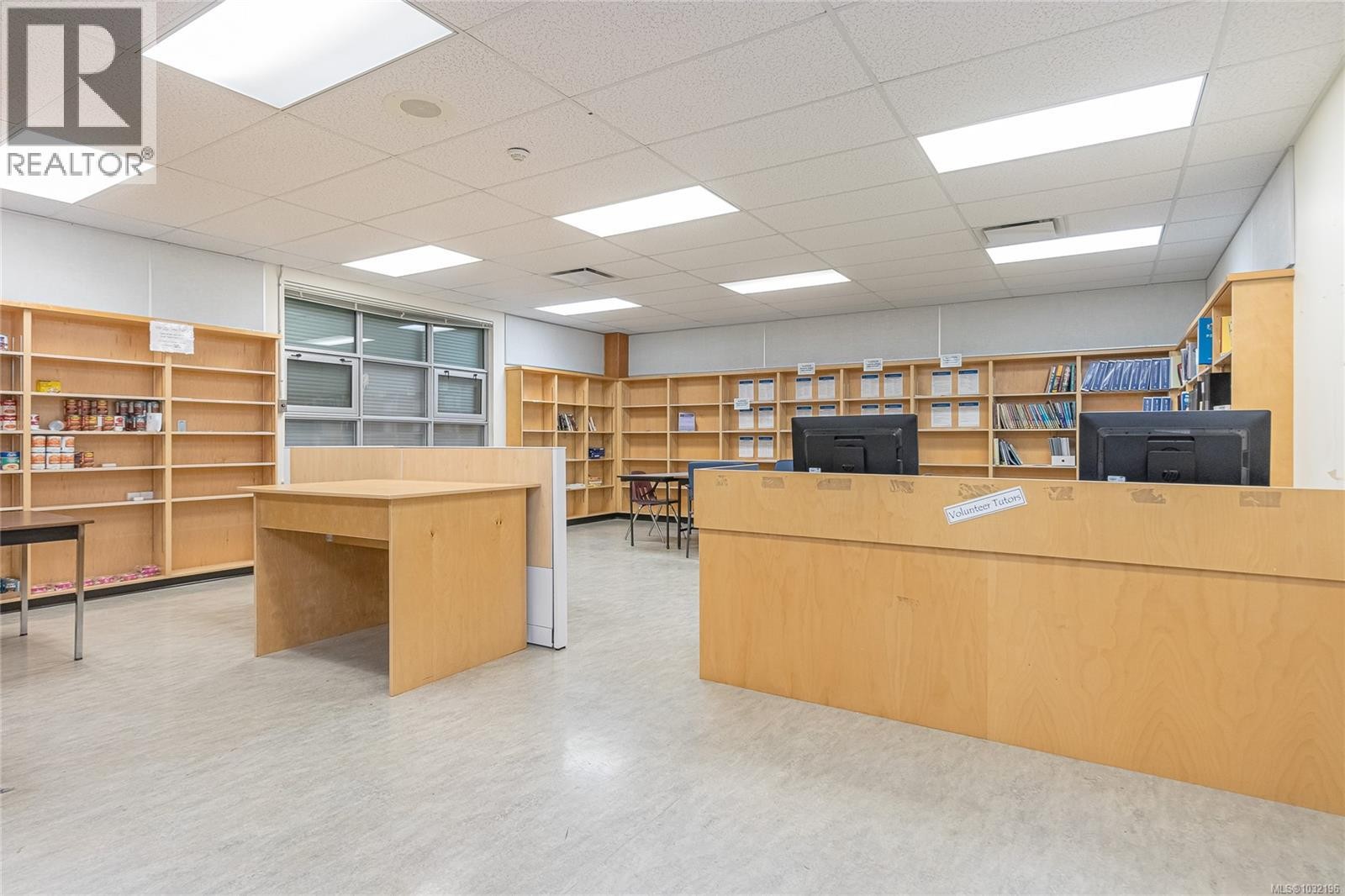 












5265 Boal Rd

,
Duncan,




British Columbia
V9L6W3

