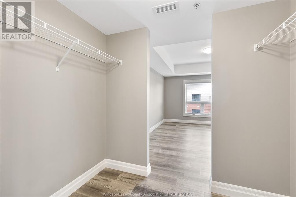 












716 BROWNSTONE Unit# 406

,
Tecumseh,




Ontario
N9K0C3

