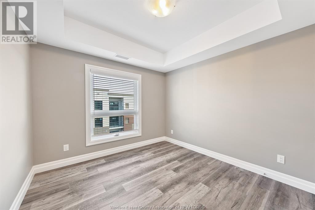 












716 BROWNSTONE Unit# 406

,
Tecumseh,




Ontario
N9K0C3

