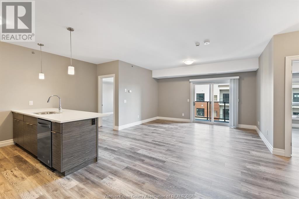 












716 BROWNSTONE Unit# 406

,
Tecumseh,




Ontario
N9K0C3

