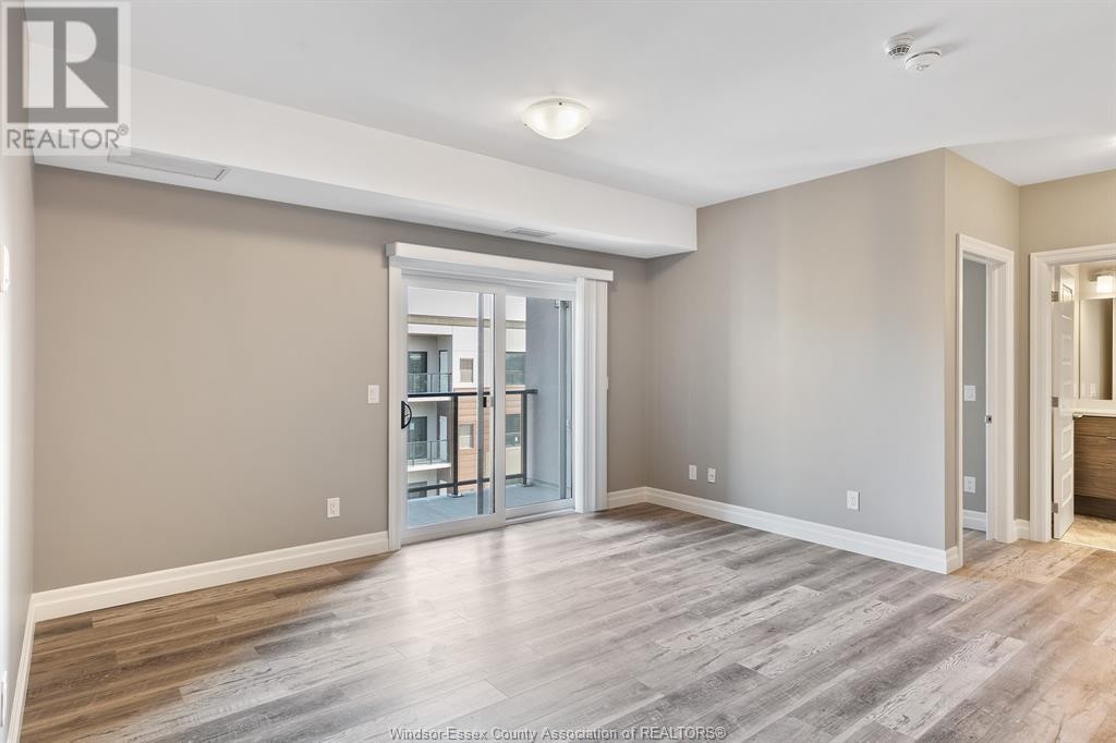 












716 BROWNSTONE Unit# 406

,
Tecumseh,




Ontario
N9K0C3

