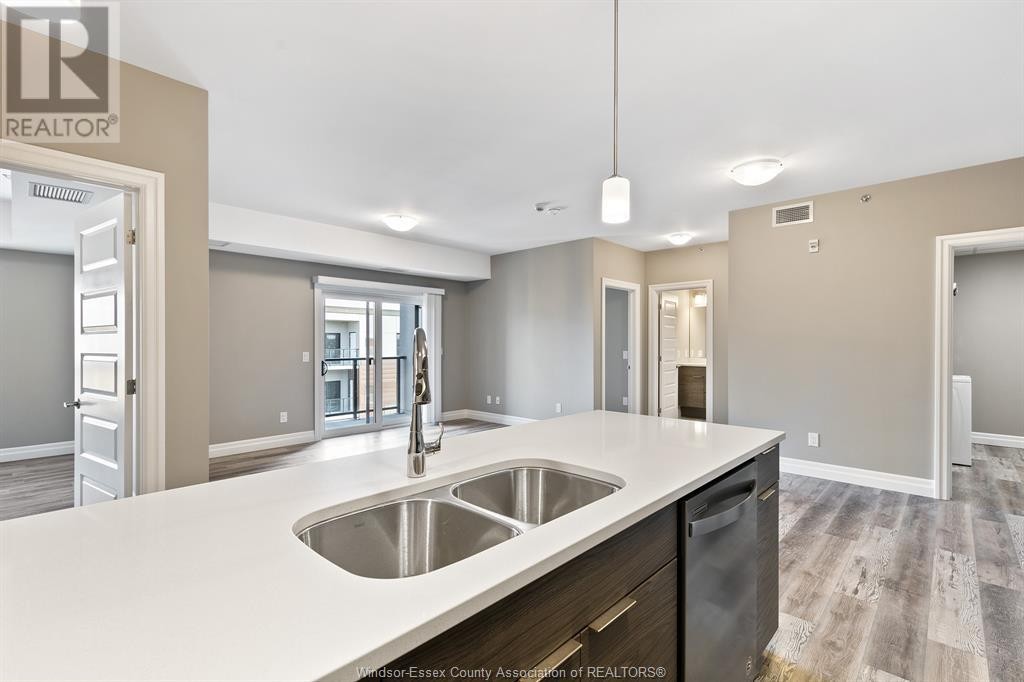 












716 BROWNSTONE Unit# 406

,
Tecumseh,




Ontario
N9K0C3

