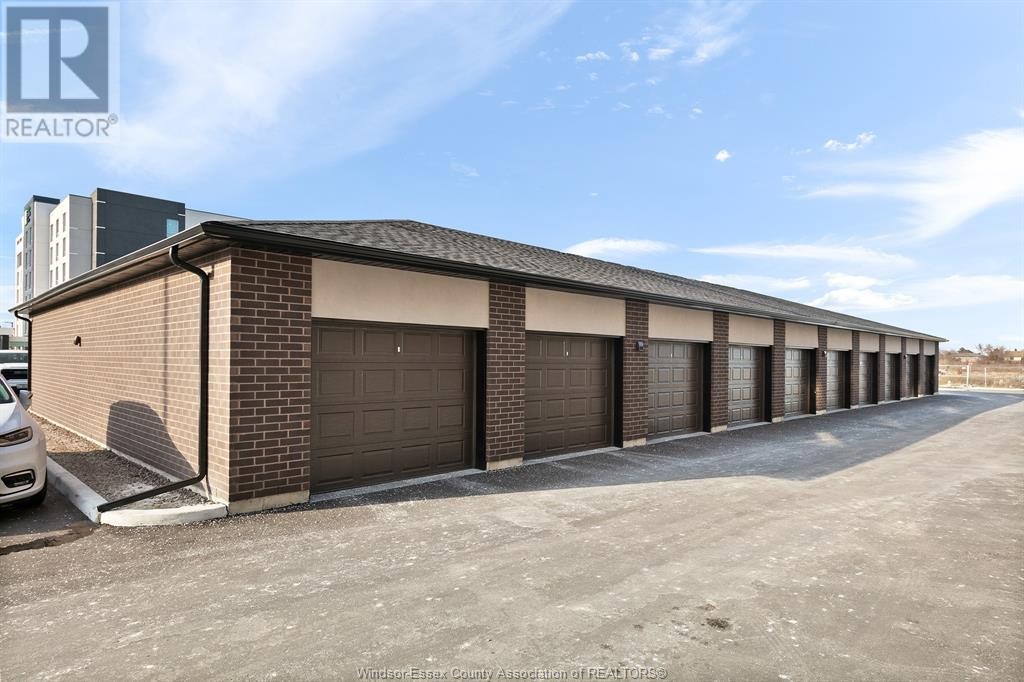 












716 BROWNSTONE Unit# 406

,
Tecumseh,




Ontario
N9K0C3

