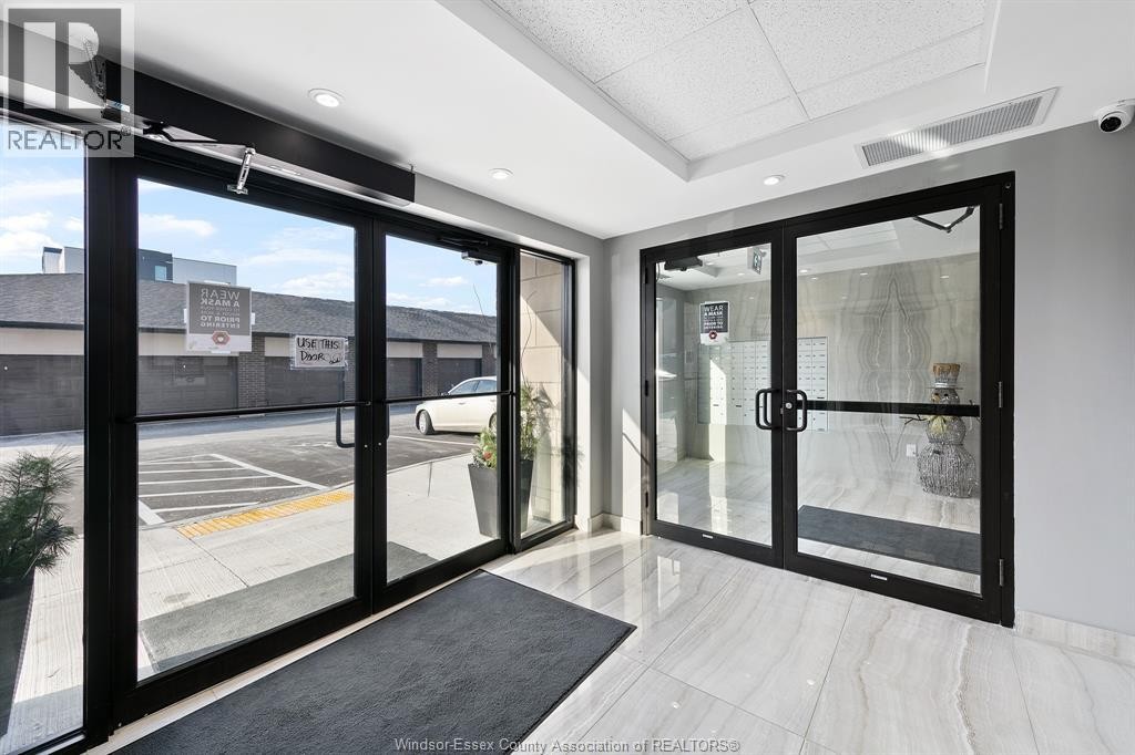 












716 BROWNSTONE Unit# 201

,
Tecumseh,




Ontario
N9K0C3

