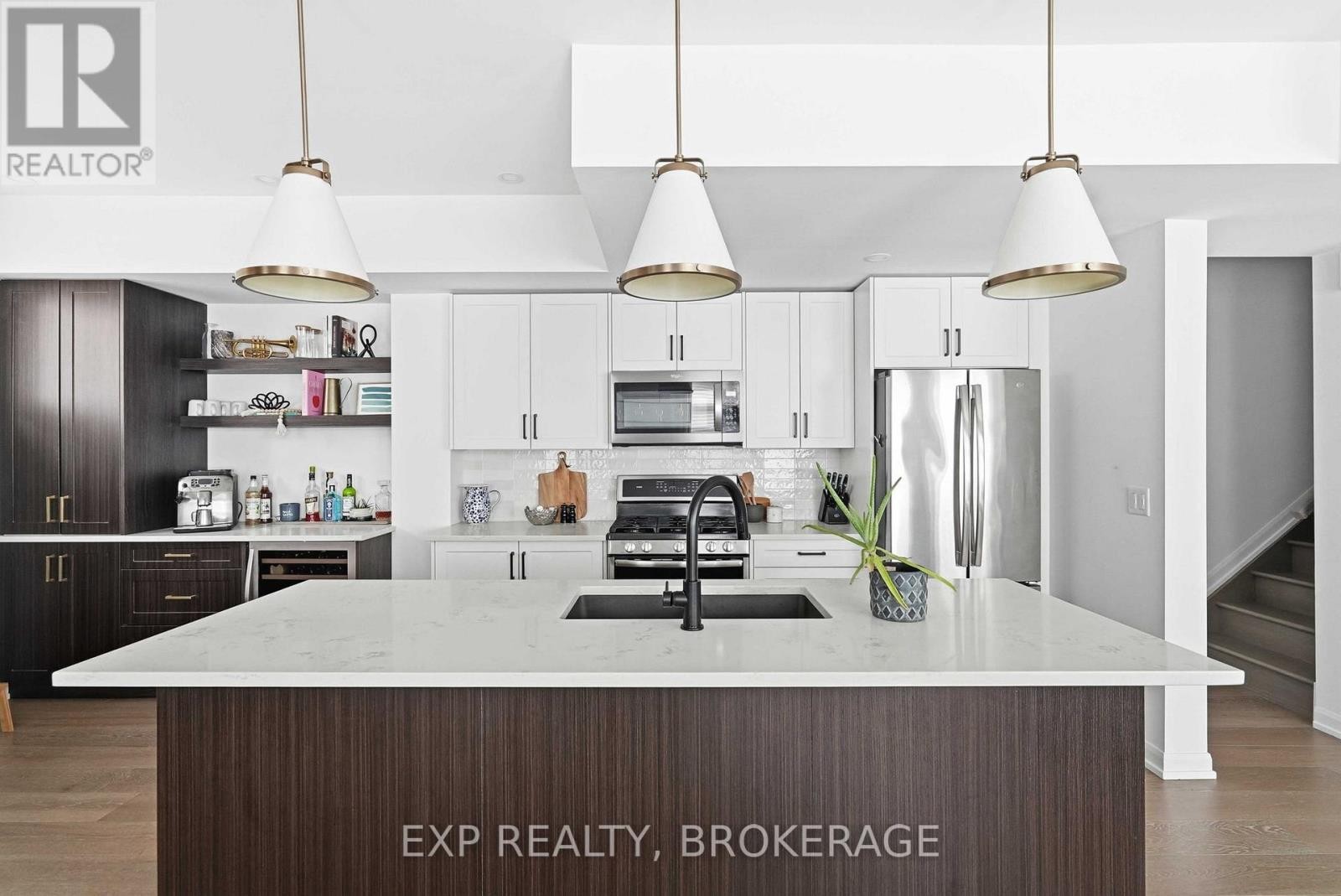 












59 CHERRY BLOSSOM PRIVATE

,
Ottawa,




Ontario
K2H0C4

