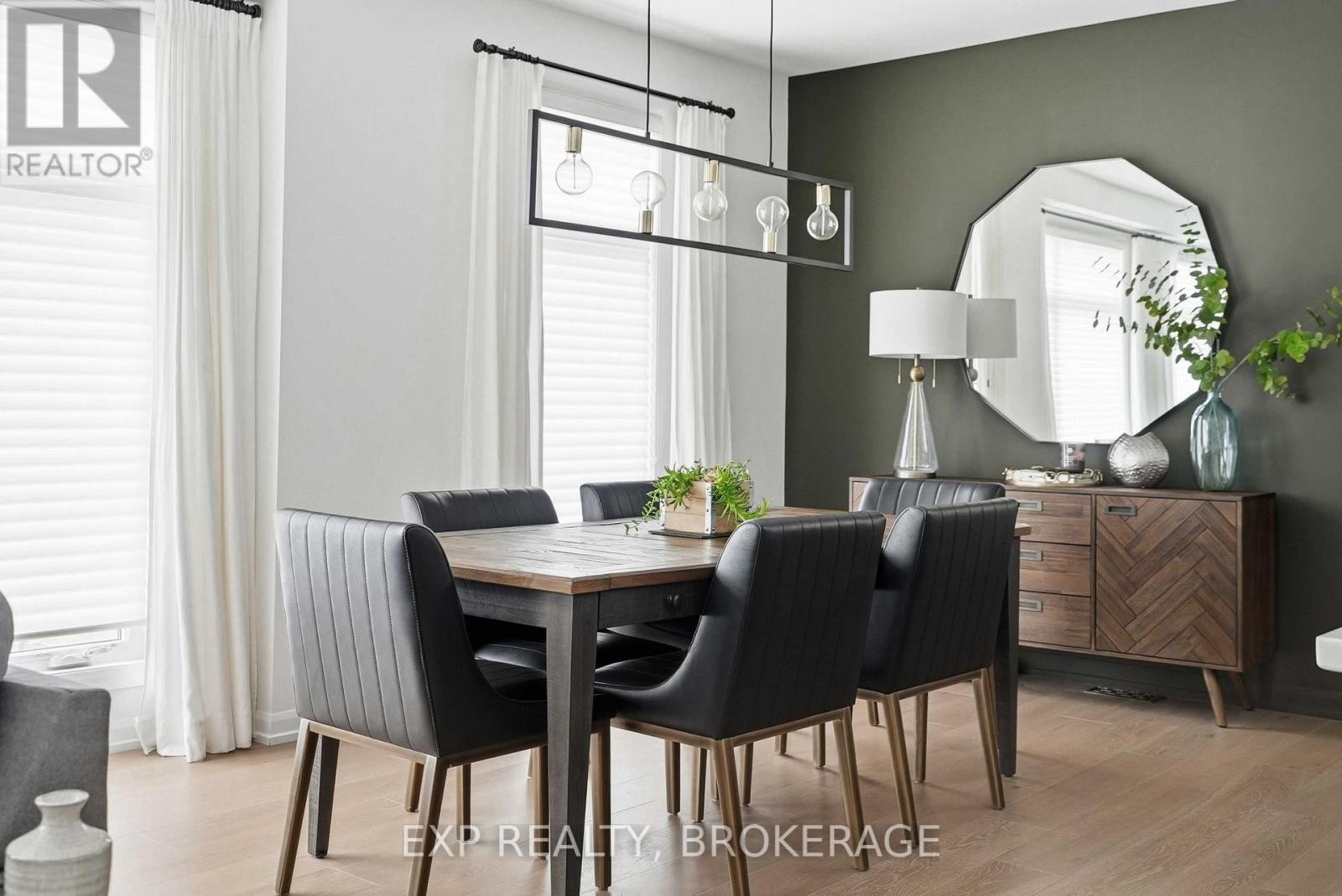 












59 CHERRY BLOSSOM PRIVATE

,
Ottawa,




Ontario
K2H0C4

