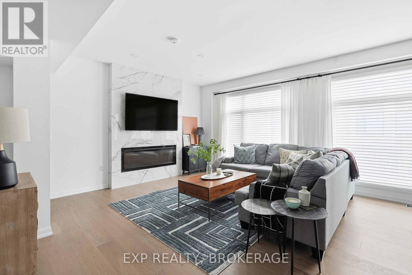 












59 CHERRY BLOSSOM PRIVATE

,
Ottawa,




Ontario
K2H0C4

