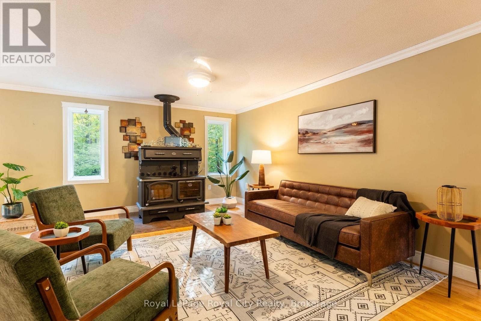 












8276 COUNTY ROAD 27 ROAD

,
Essa,




Ontario
L4N9C4

