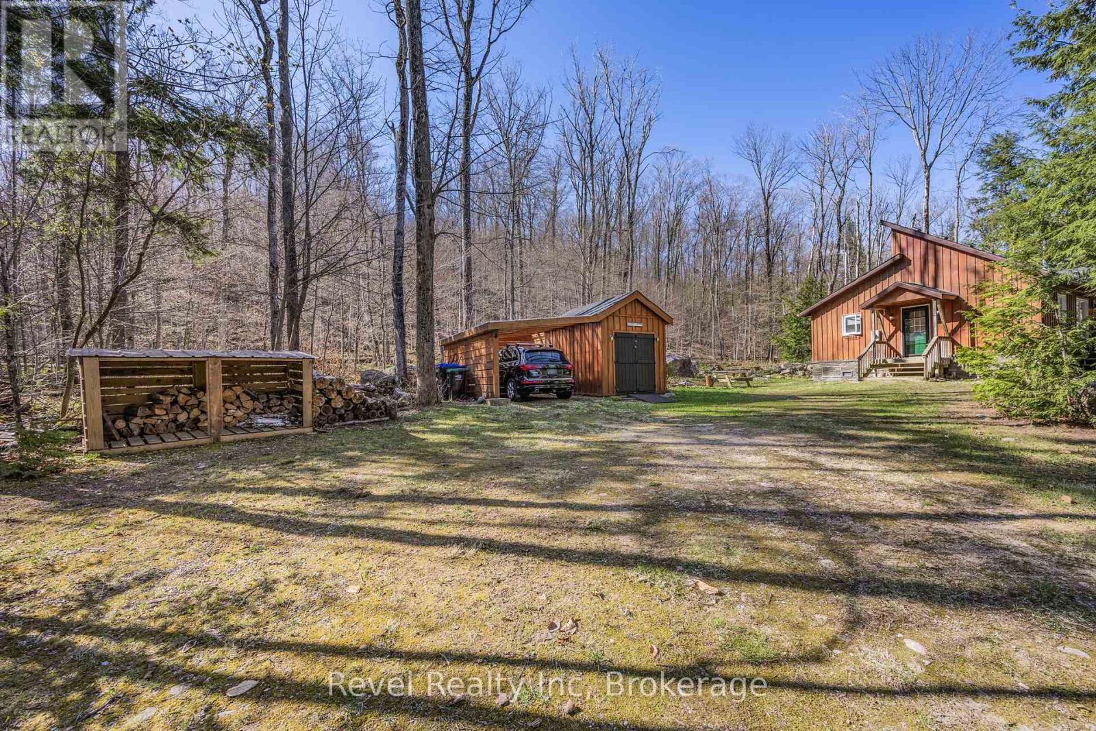 












197 NORTH SHORE DRIVE

,
Tiny,




Ontario
L9M0T8

