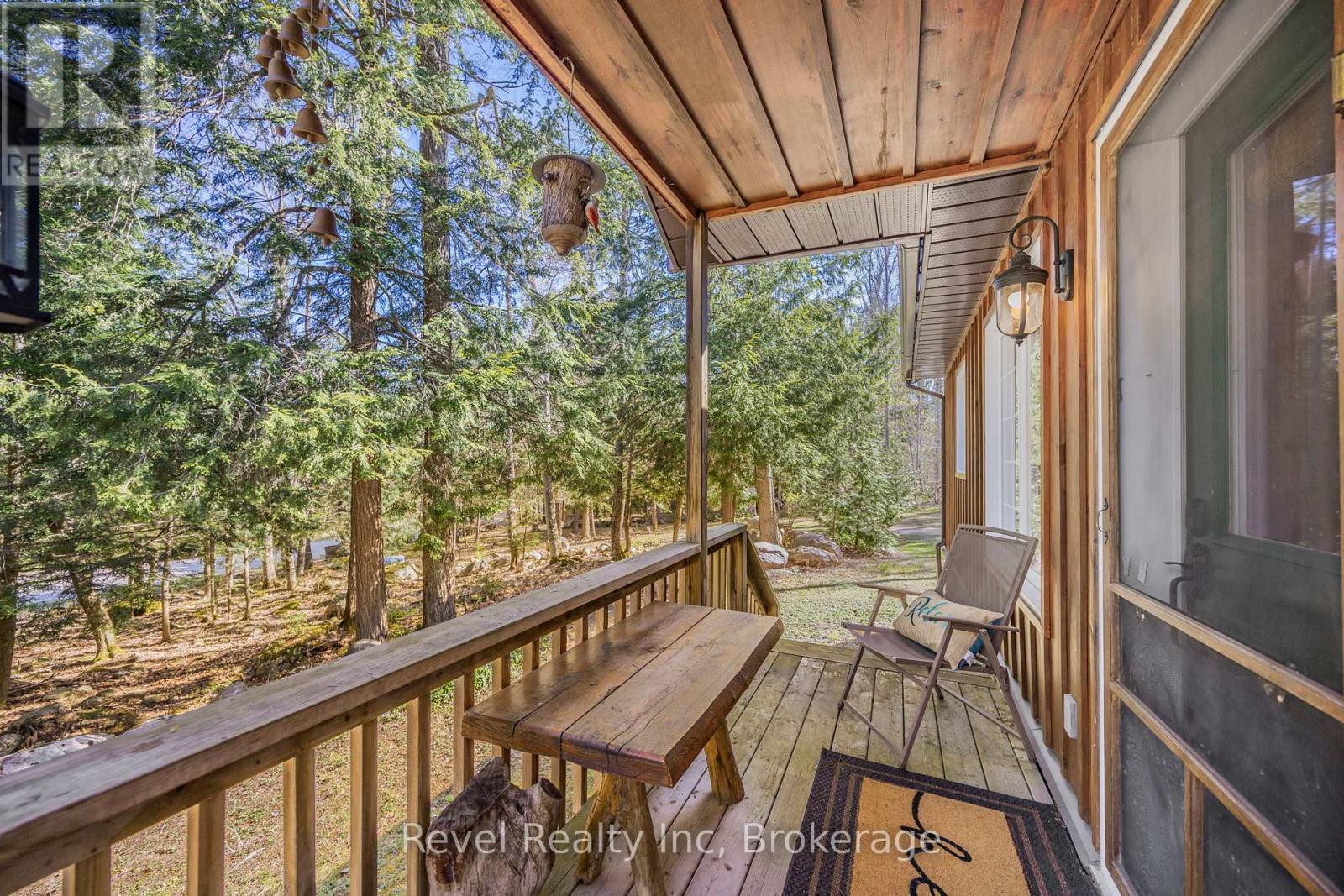 












197 NORTH SHORE DRIVE

,
Tiny,




Ontario
L9M0T8

