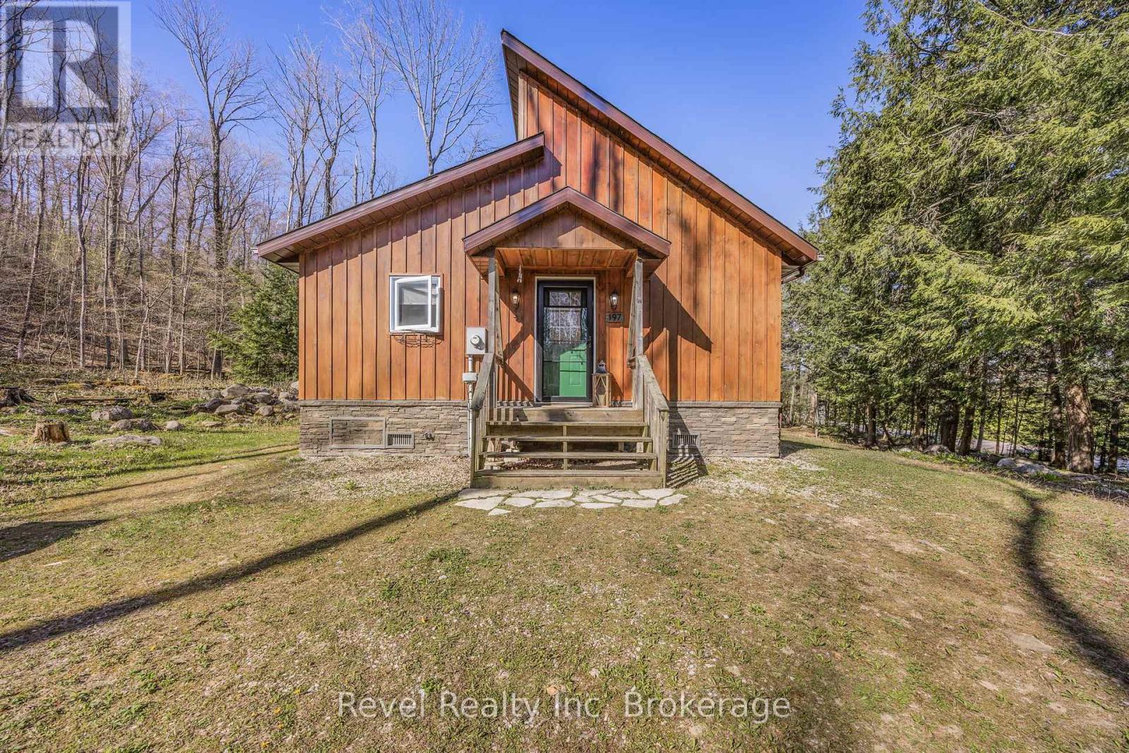 












197 NORTH SHORE DRIVE

,
Tiny,




Ontario
L9M0T8

