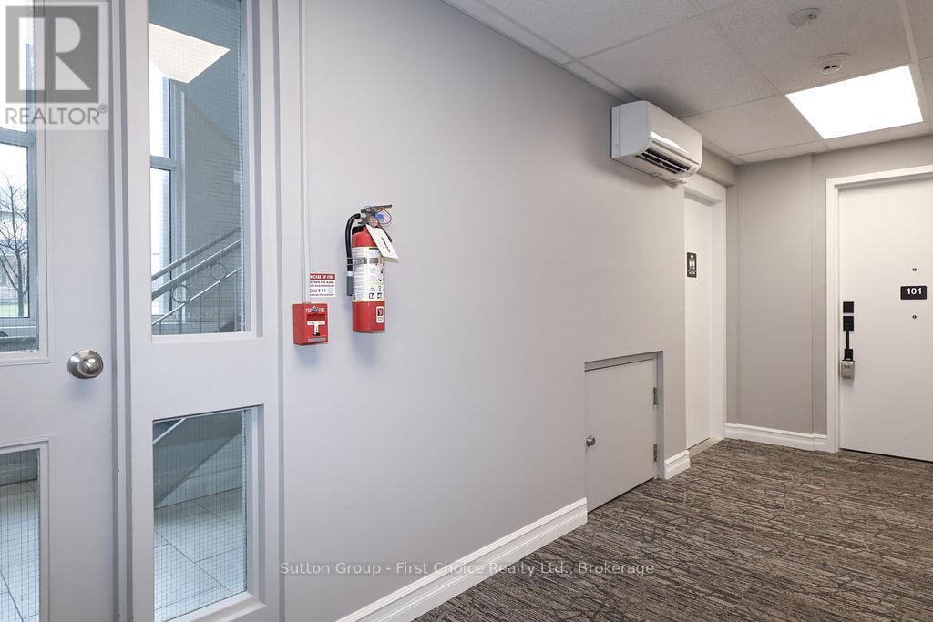 












101 - 100 GORDON STREET

,
Stratford,




Ontario
N5A7T8

