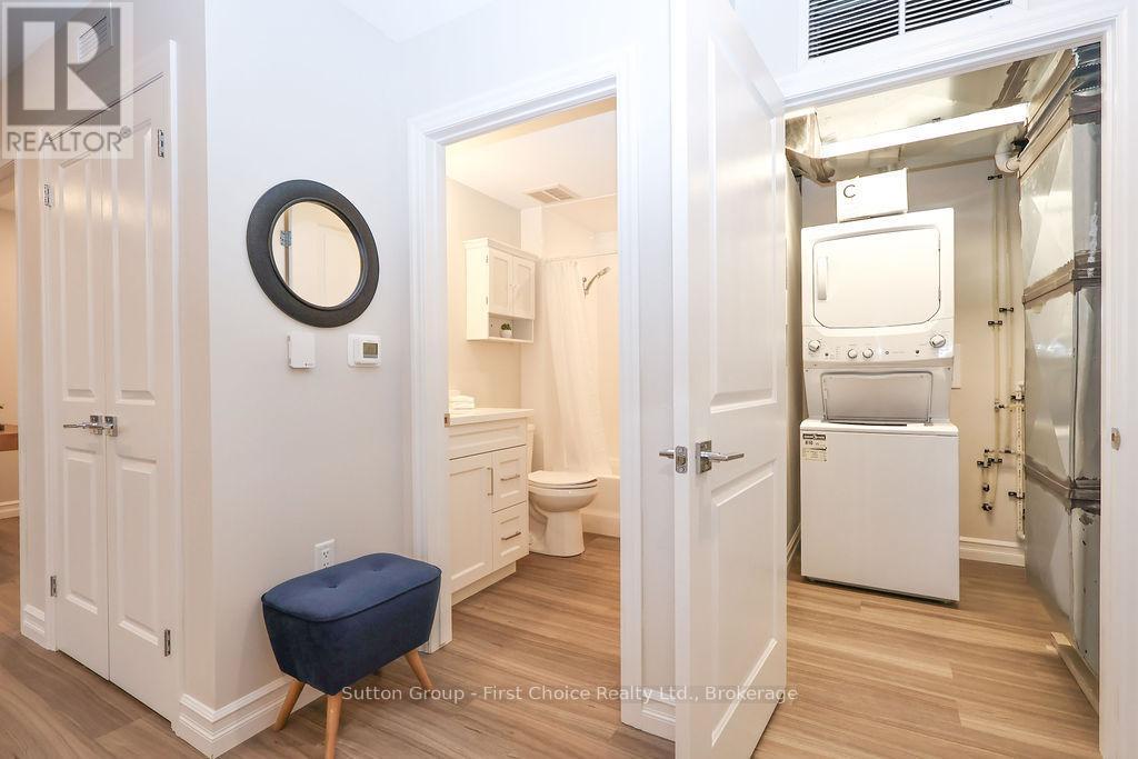 












101 - 100 GORDON STREET

,
Stratford,




Ontario
N5A7T8

