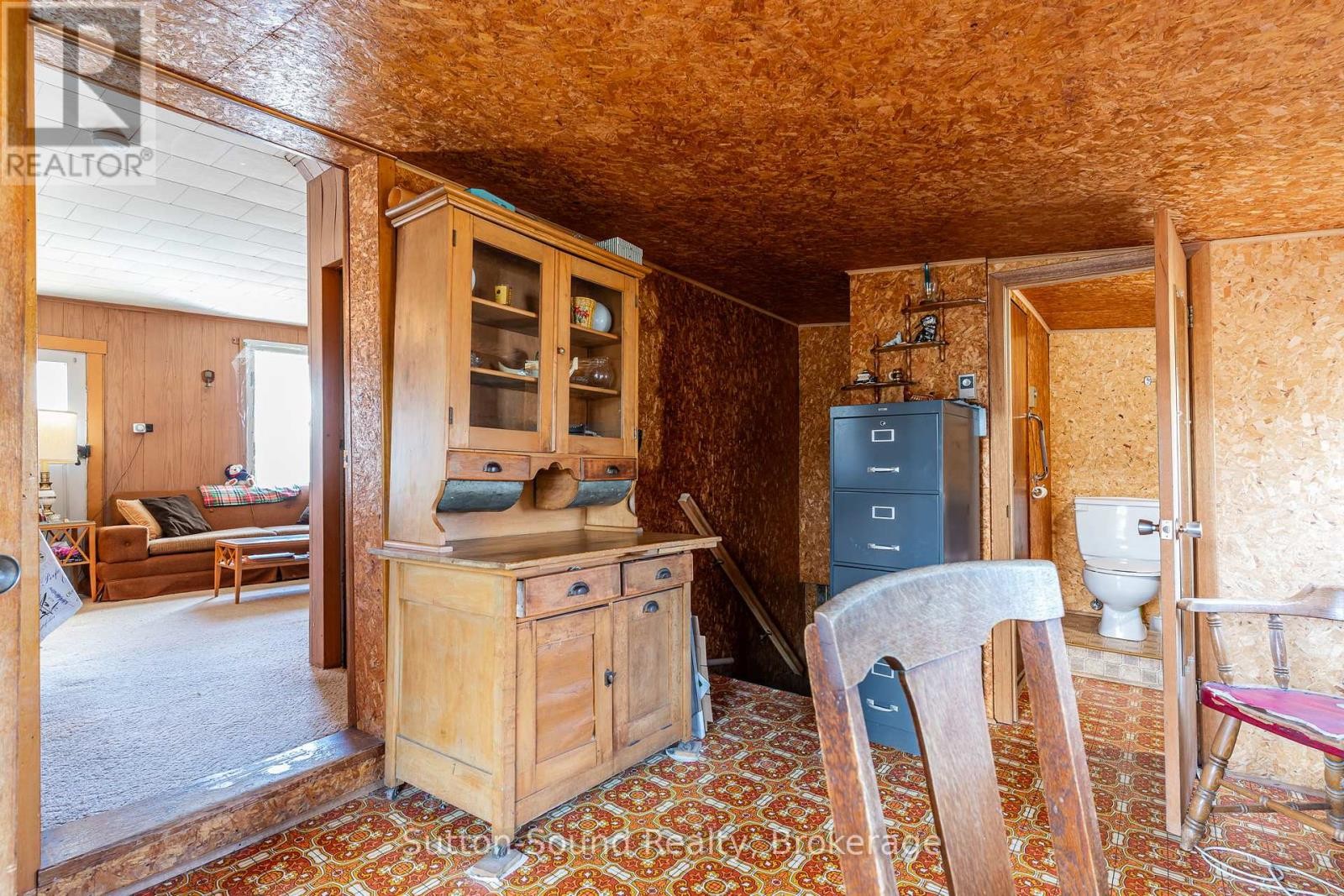 












443 AND 445 TAYLOR STREET

,
South Bruce Peninsula,




Ontario
N0H2T0

