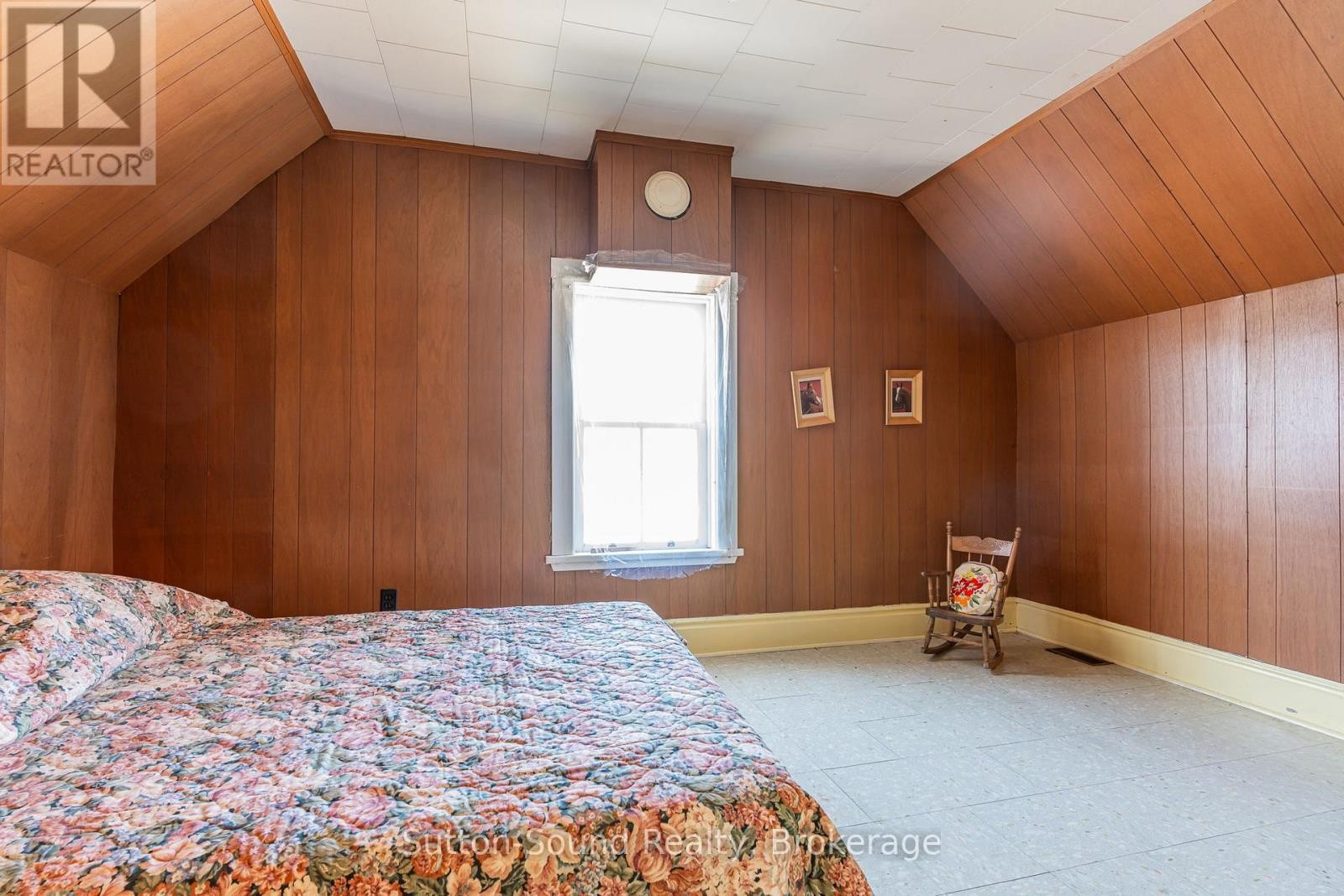 












443 AND 445 TAYLOR STREET

,
South Bruce Peninsula,




Ontario
N0H2T0

