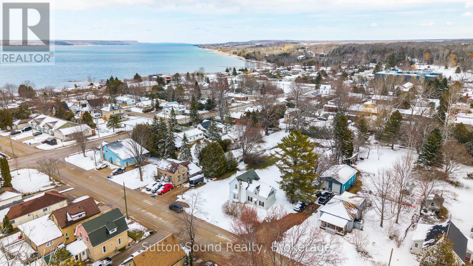 












443 AND 445 TAYLOR STREET

,
South Bruce Peninsula,




Ontario
N0H2T0

