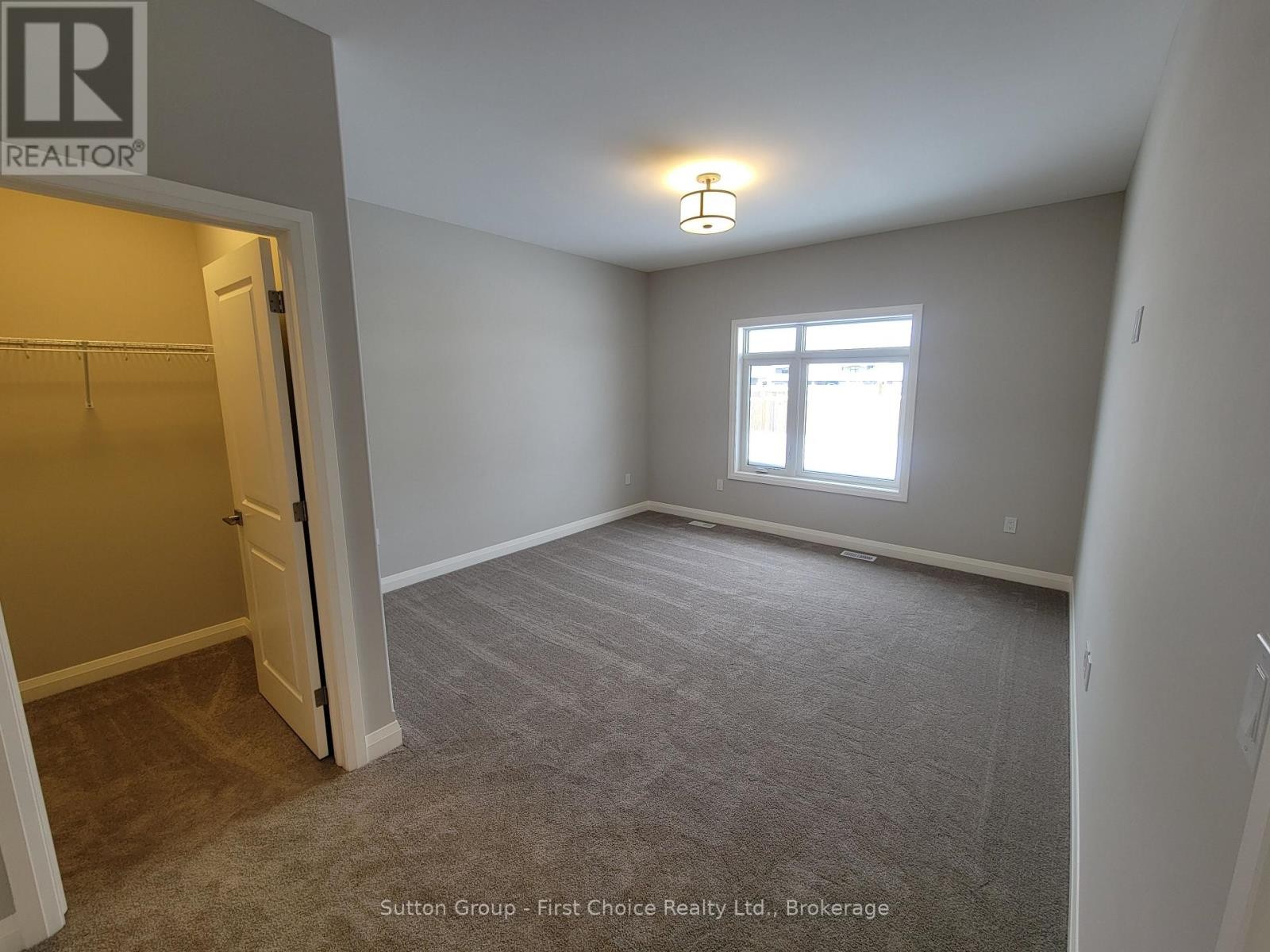 












119 ROWE AVENUE

,
South Huron (Exeter),




Ontario
N0M1S1

