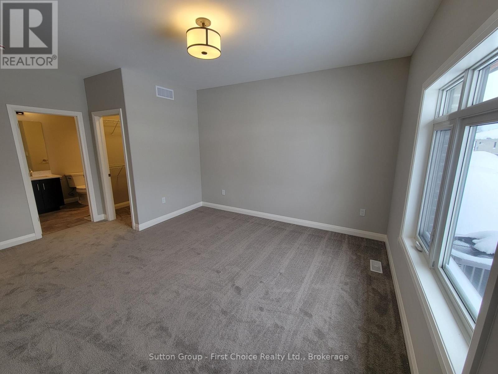 












119 ROWE AVENUE

,
South Huron (Exeter),




Ontario
N0M1S1

