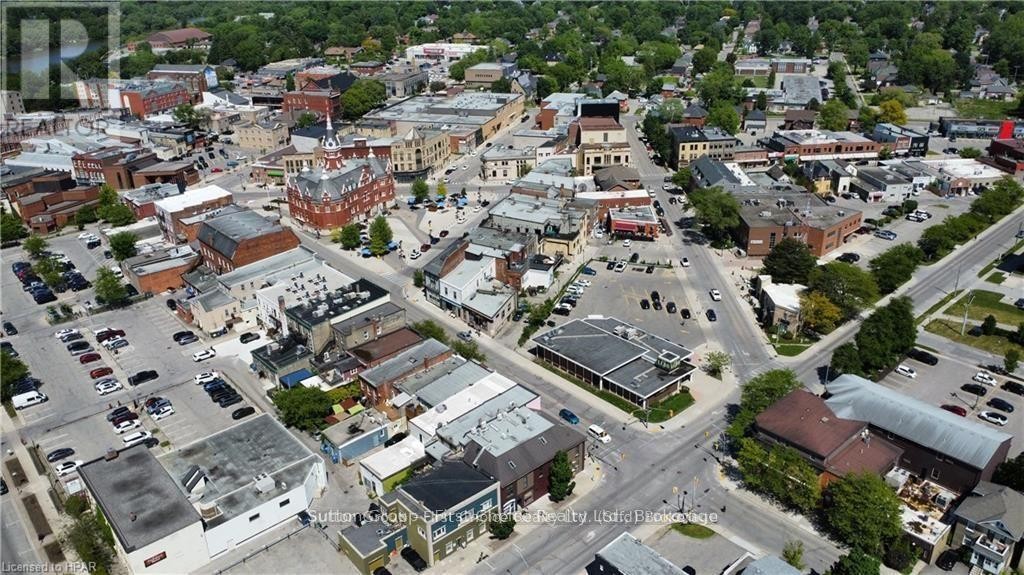 












152 ST PATRICK STREET

,
Stratford,




Ontario
N5A1A9

