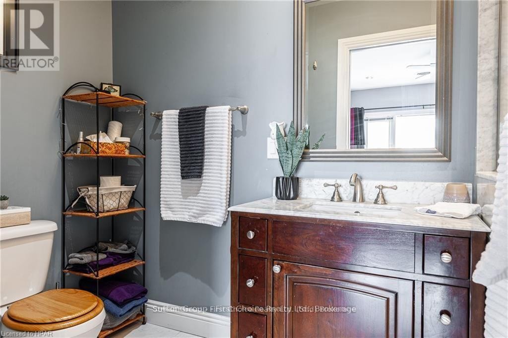 












152 ST PATRICK STREET

,
Stratford,




Ontario
N5A1A9

