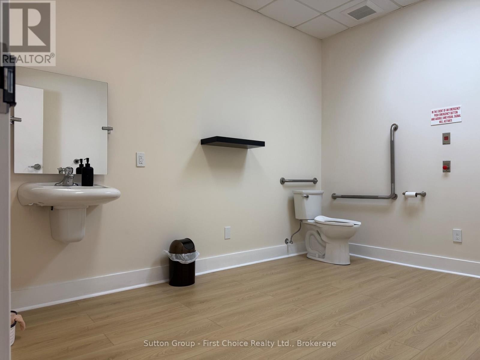 












152 ST PATRICK STREET

,
Stratford,




Ontario
N5A1A9

