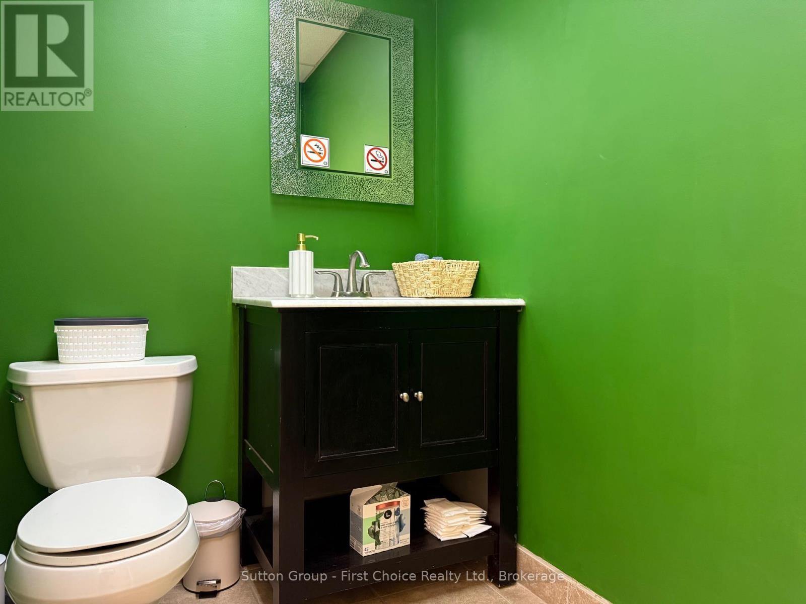 












152 ST PATRICK STREET

,
Stratford,




Ontario
N5A1A9

