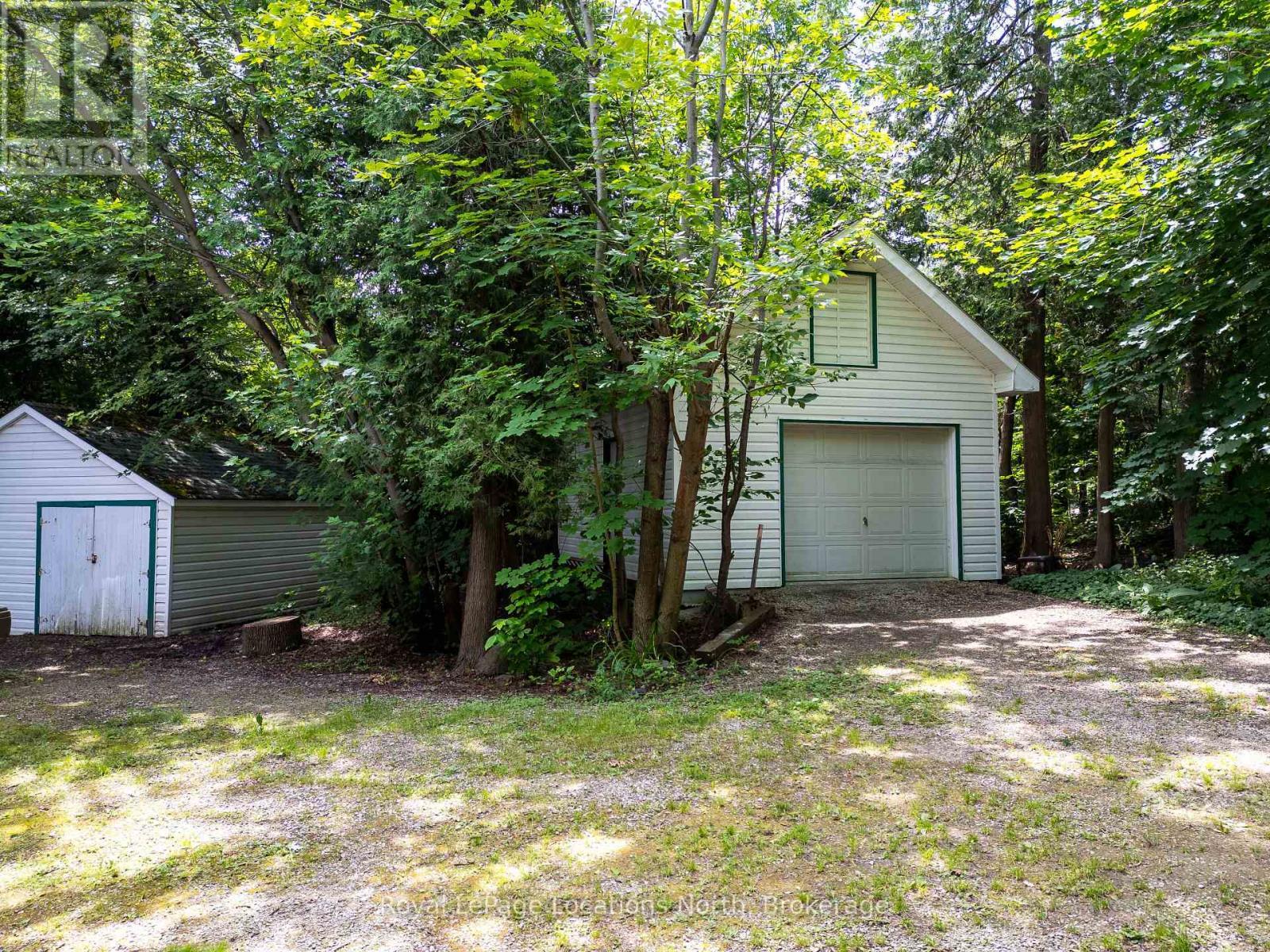 












313 CEDAR AVE

,
Meaford,




Ontario
N4L1W5

