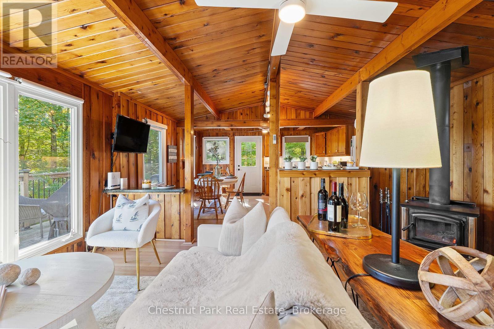 












1025 SCOUT TRAIL

,
Muskoka Lakes,




Ontario
P0B1J0

