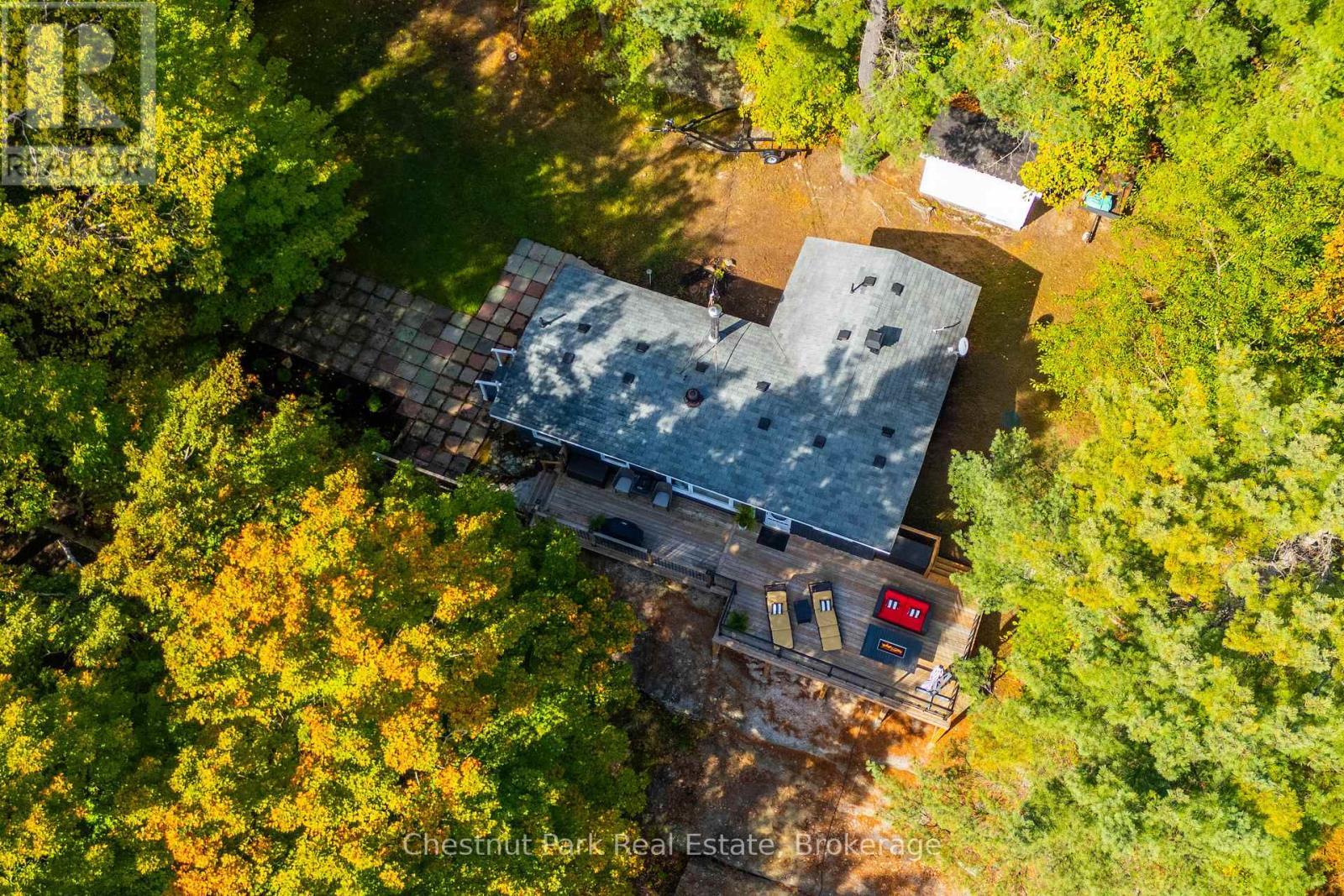 












1025 SCOUT TRAIL

,
Muskoka Lakes,




Ontario
P0B1J0

