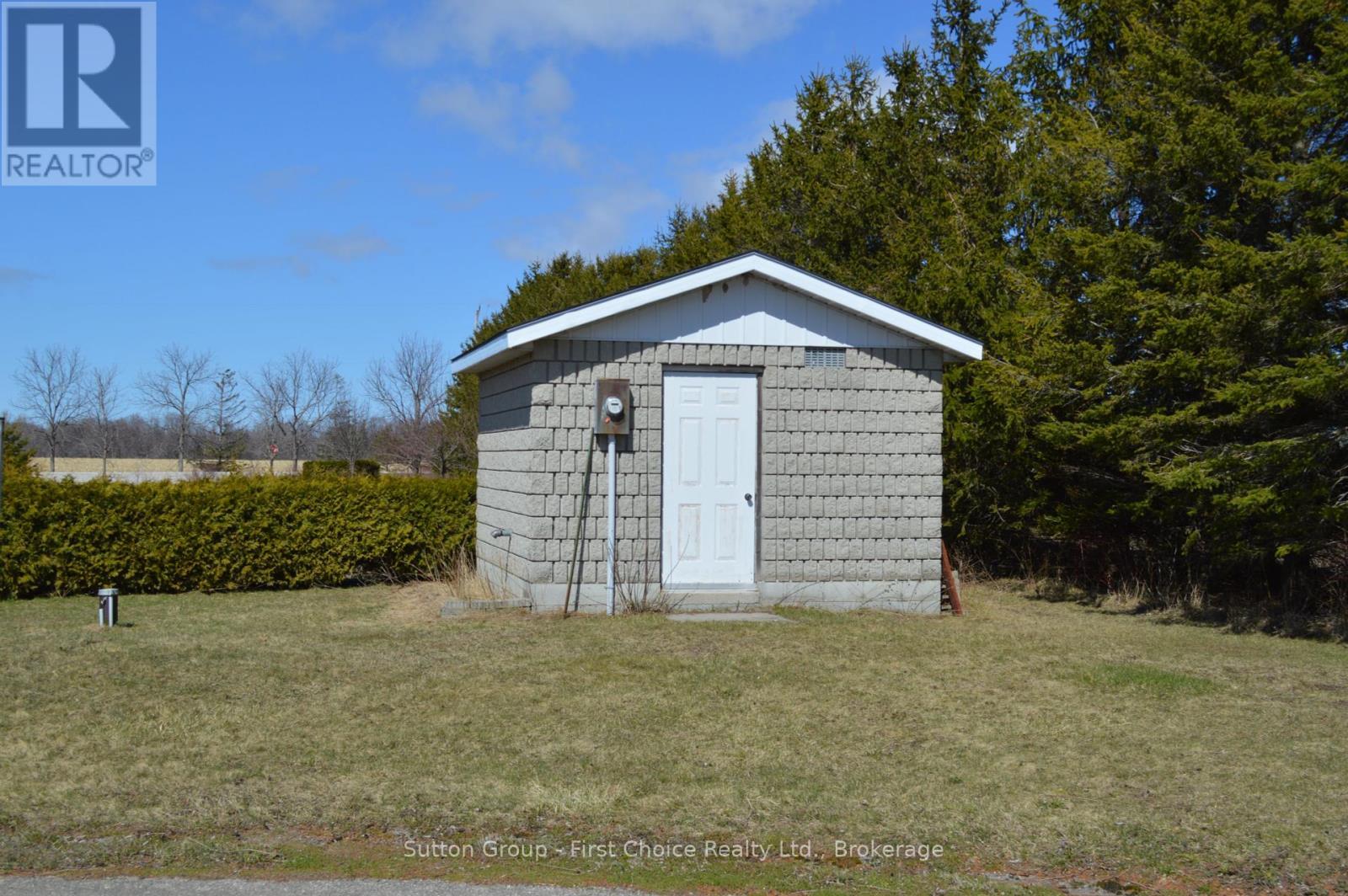 












33809 MEYER DRIVE S

,
Ashfield-Colborne-Wawanosh (Colborne),







Ontario
N7A3X9


