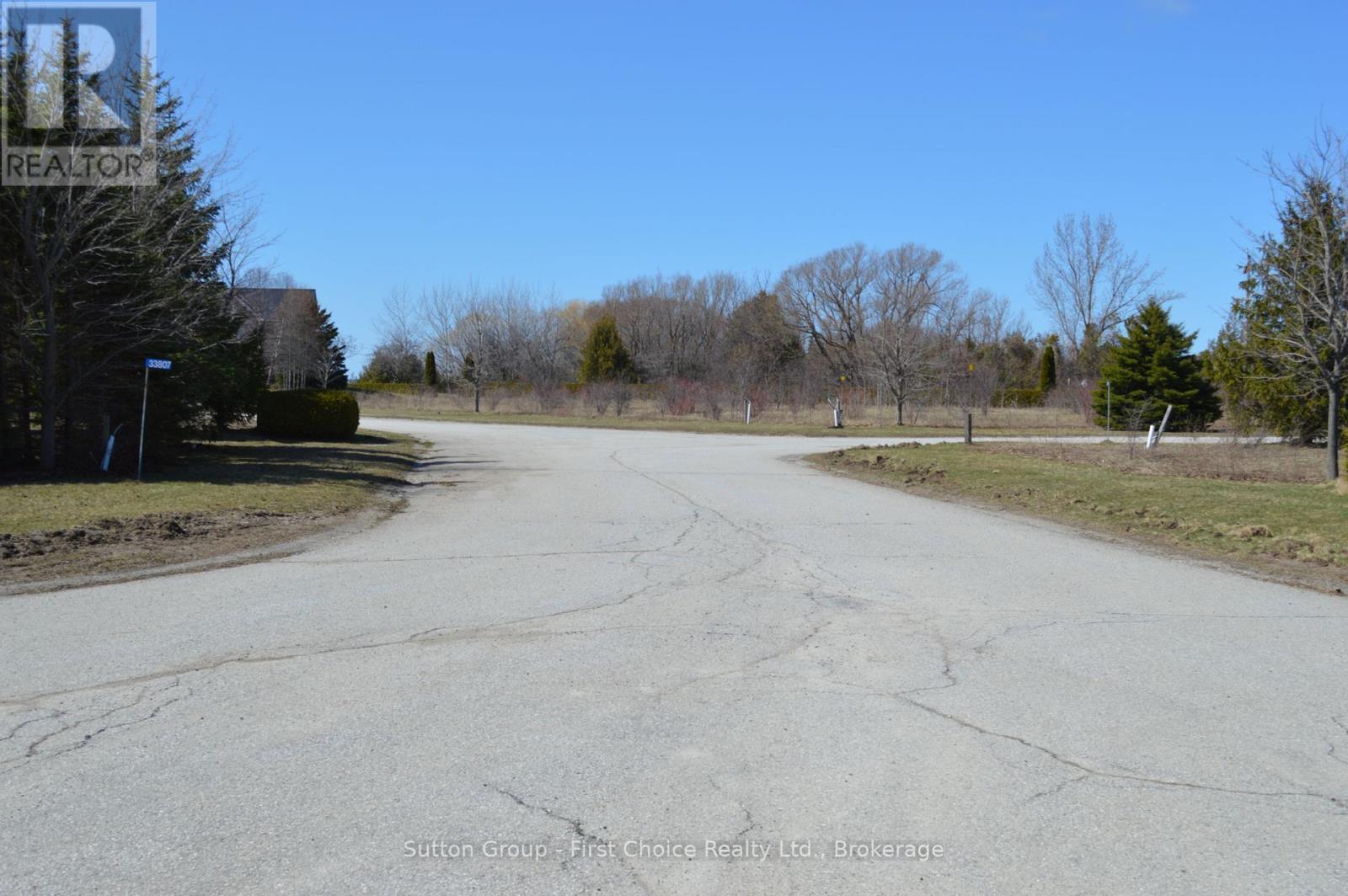 












33809 MEYER DRIVE S

,
Ashfield-Colborne-Wawanosh (Colborne),







Ontario
N7A3X9

