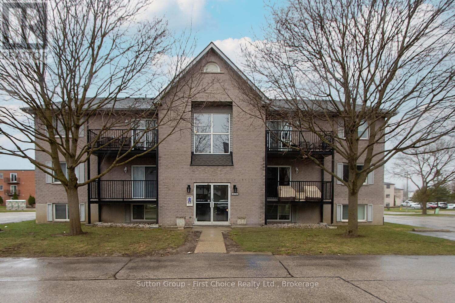 












110 - 50 CAMPBELL COURT N

,
Stratford,




Ontario
N5A7T6

