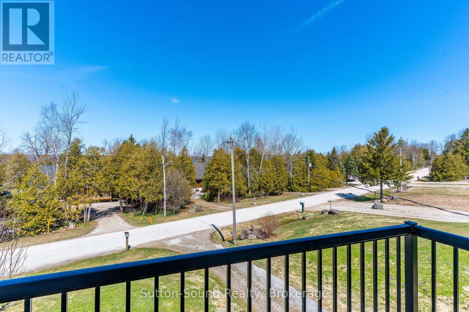 












146 SUNSET BOULEVARD

,
Georgian Bluffs,




Ontario
N0H2T0

