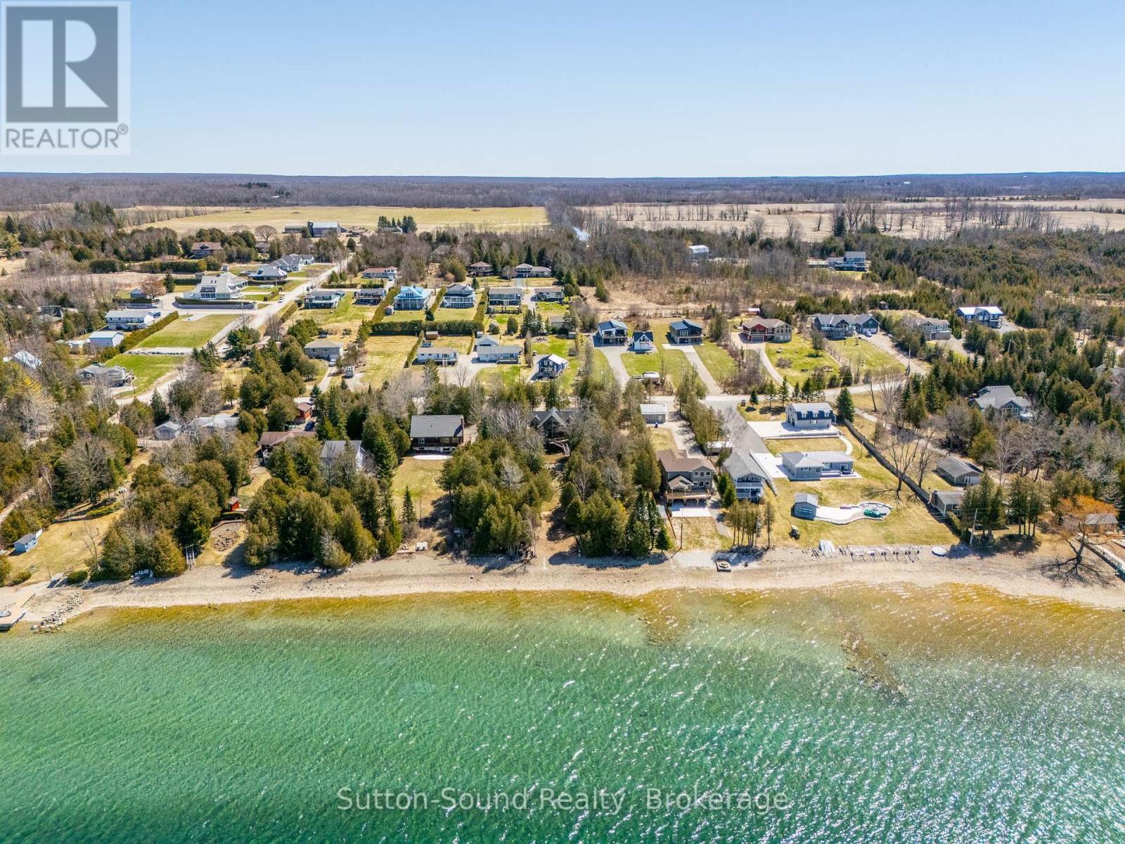 












146 SUNSET BOULEVARD

,
Georgian Bluffs,




Ontario
N0H2T0

