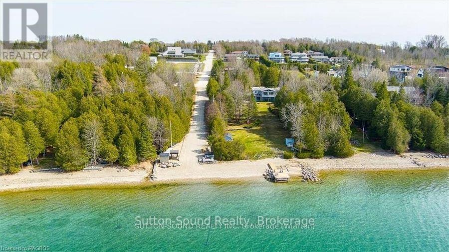 












146 SUNSET BOULEVARD

,
Georgian Bluffs,




Ontario
N0H2T0

